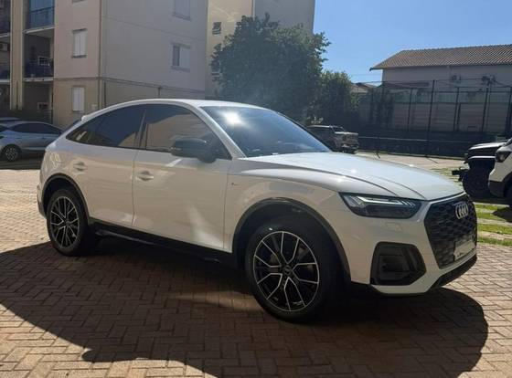 AUDI Q5 2.0 45 TFSI GASOLINA SPORTBACK S LINE BLACK QUATTRO S TRONIC AUDI Q5 2.0 45 TFSI GASOLINA SPORTBACK S LINE BLACK QUATTRO S TRONIC